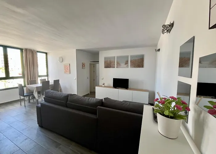 Olas Heated Pool 아파트