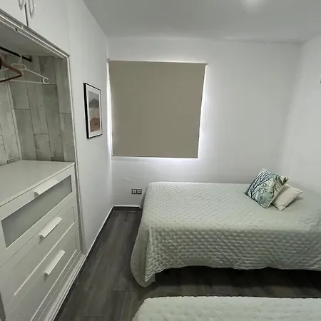 Olas Heated Pool Apartment *